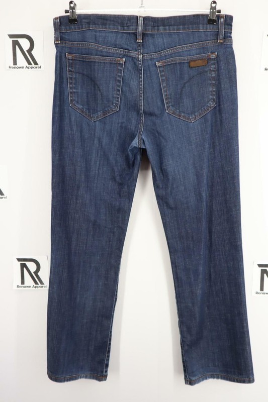 The Classic Fit Blue Denim Jeans Size 